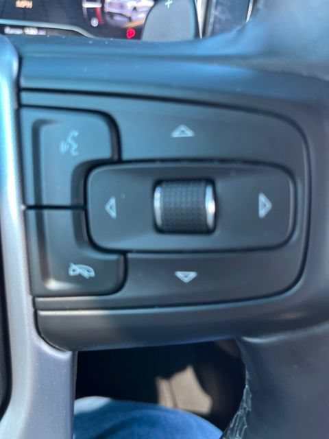 Used 2024 GMC Sierra 1500 SLT AWD/4WD image 18