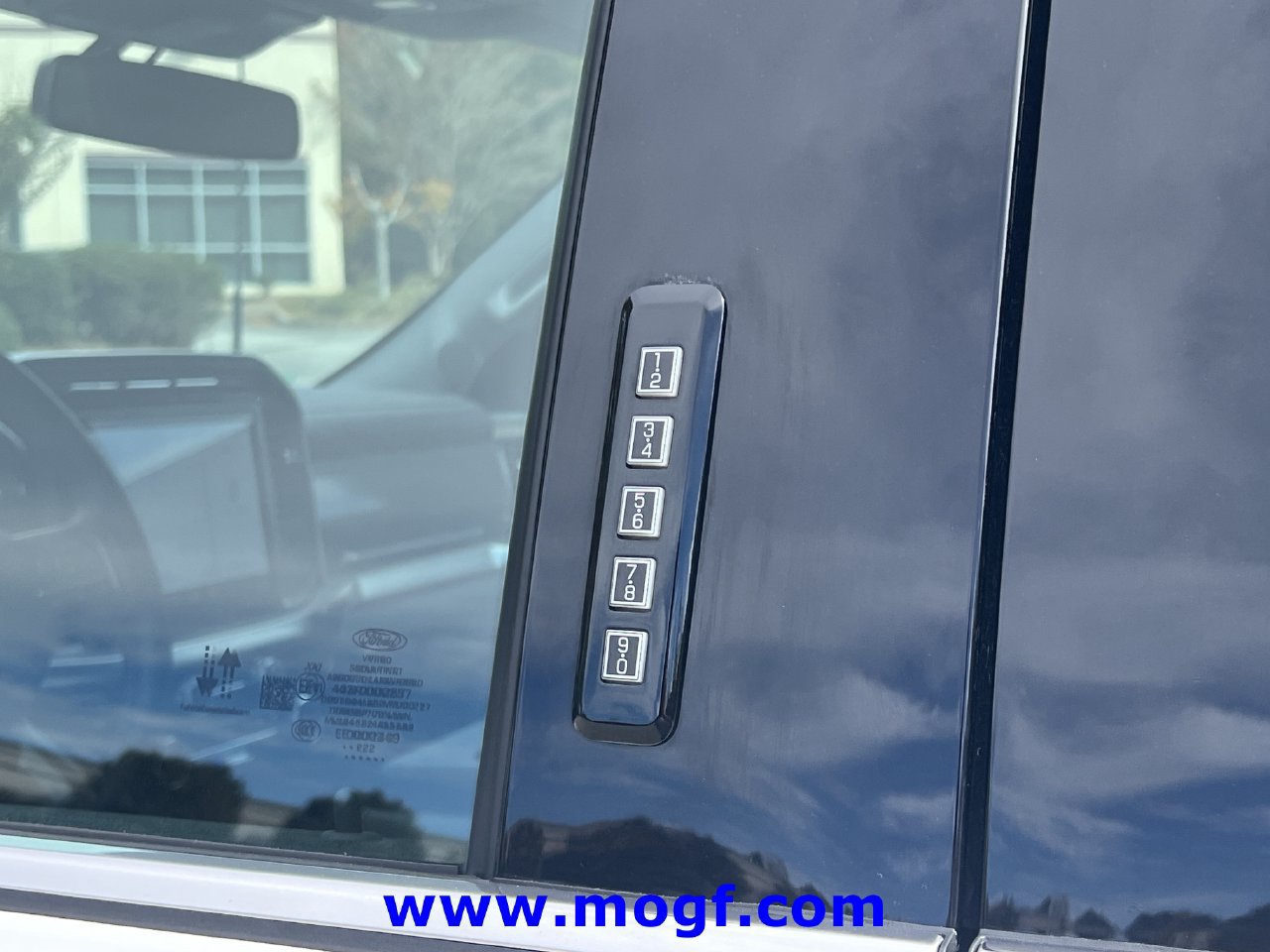 Certified 2022 Ford F150 Lariat AWD/4WD image 30