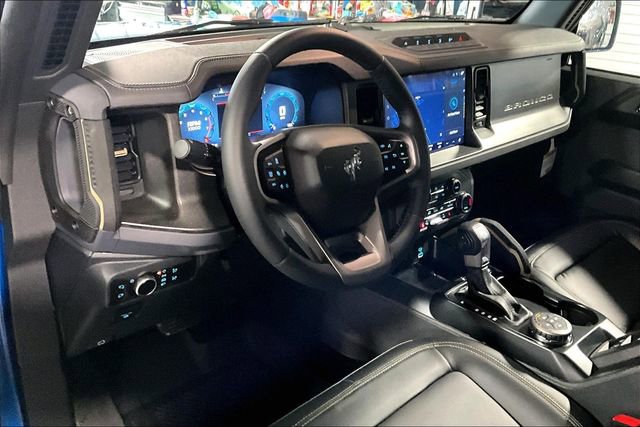 New 2025 Ford Bronco Badlands image 6