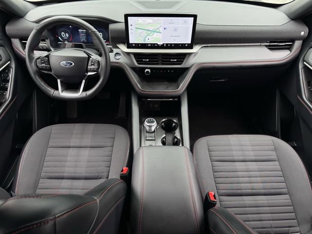 Certified 2025 Ford Explorer ST-Line AWD/4WD image 10