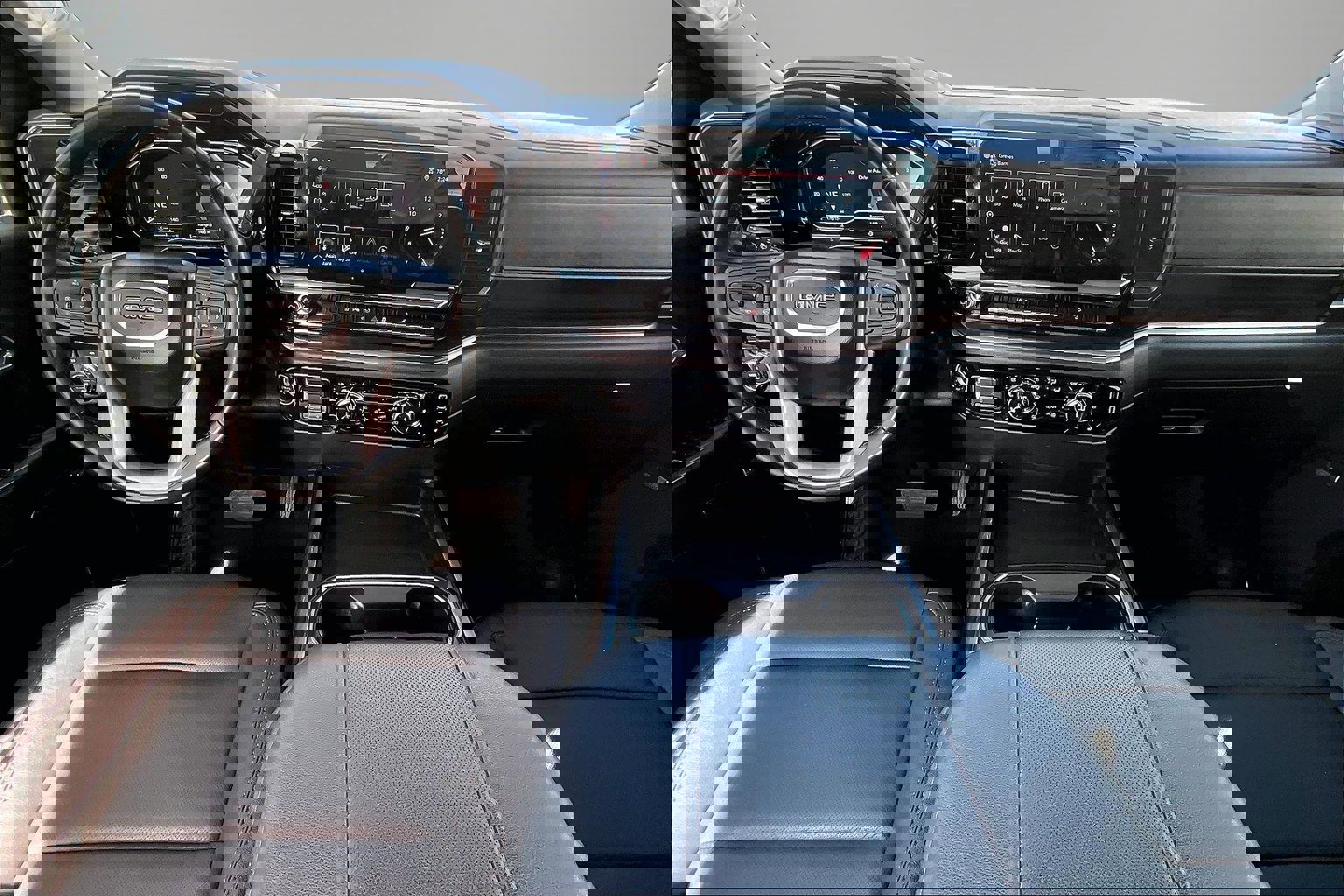 Used 2024 GMC Sierra 2500 SLT w/ SLT Premium Package image 8