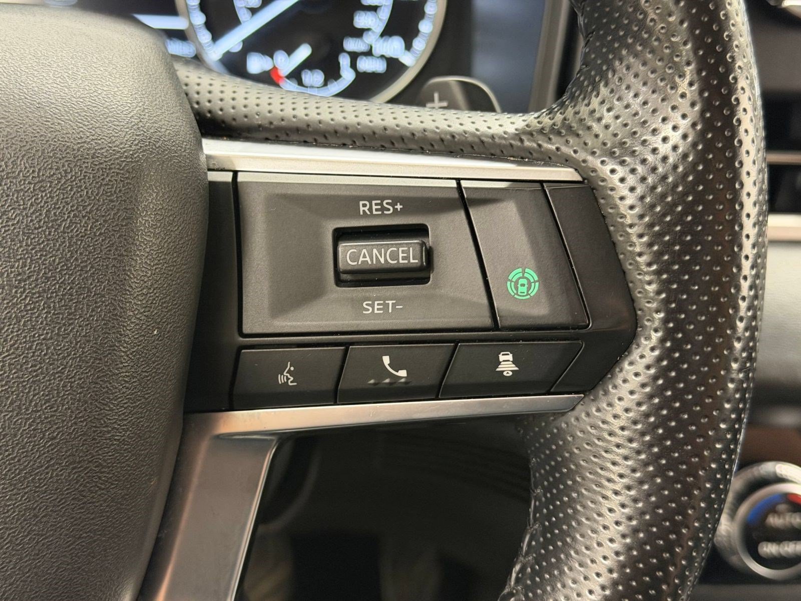 Used 2024 Mitsubishi Outlander SE AWD/4WD image 29