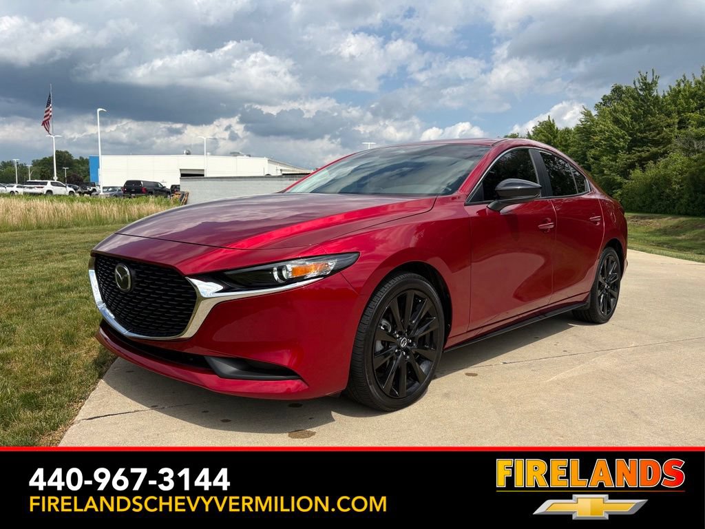 Used 2025 MAZDA MAZDA3 s FWD image 1