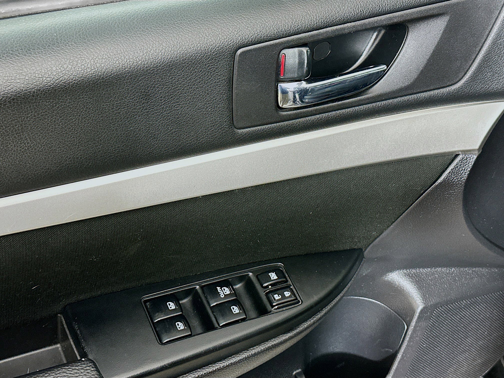 Used 2013 Subaru Outback 2.5i AWD/4WD image 15