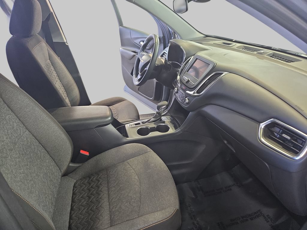 Used 2024 Chevrolet Equinox LT AWD/4WD image 11