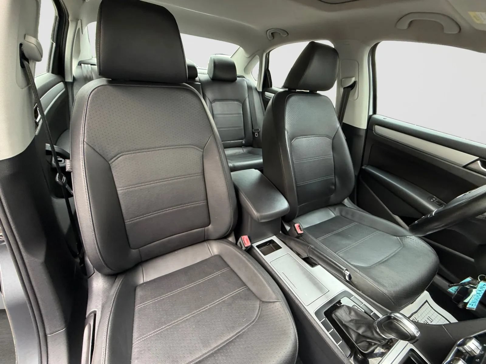 Used 2012 Volkswagen Passat 2.5 SE FWD image 21