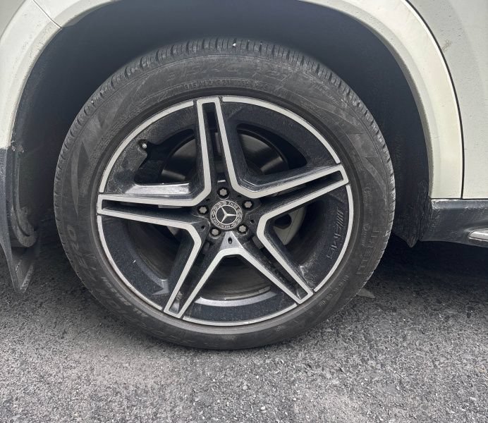 Used 2022 Mercedes-Benz GLS 580 4MATIC image 16