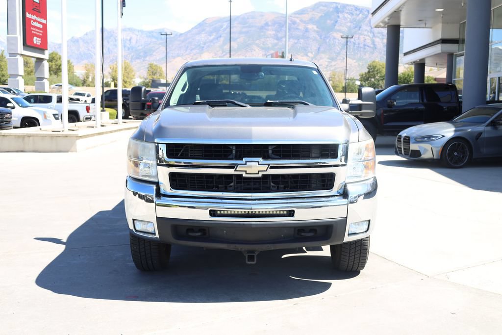 Used 2007 Chevrolet Silverado 2500 LTZ w/ Safety Package AWD/4WD image 9