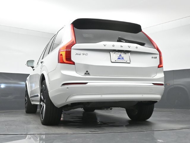 Used 2024 Volvo XC90 B5 Plus w/ Protection Package Premier AWD/4WD image 40