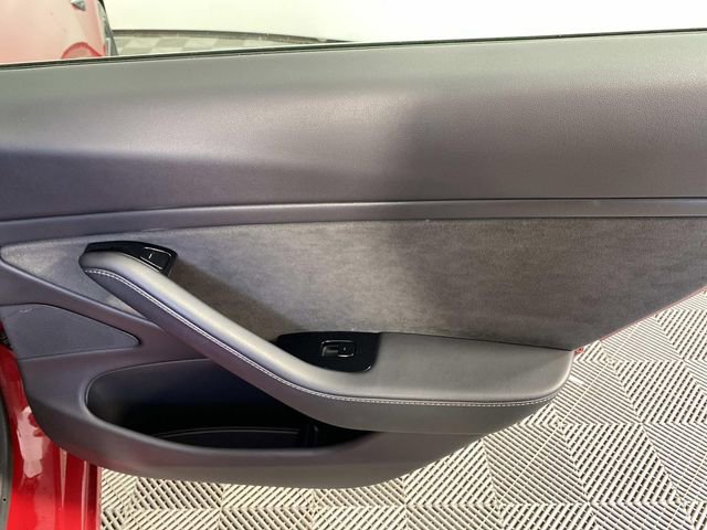 Used 2019 Tesla Model 3 Long Range image 21