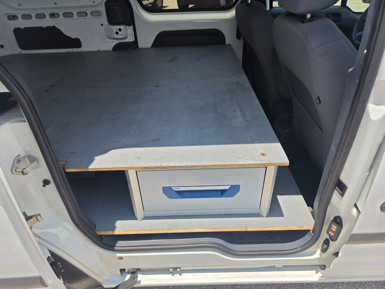Used 2011 Ford Transit Connect XLT FWD image 19