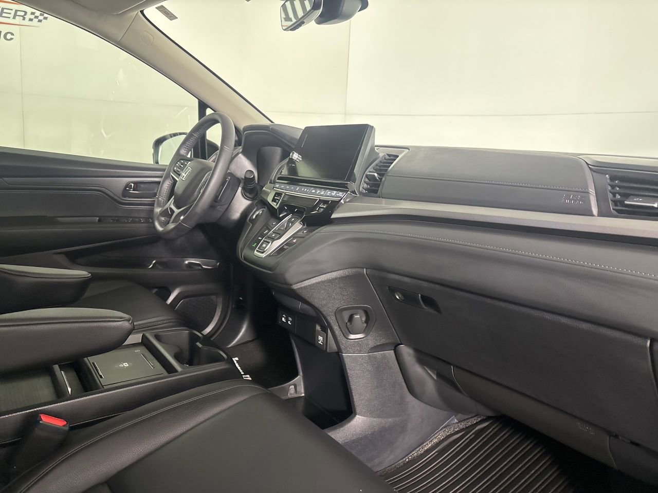 Used 2026 Honda Odyssey EX-L image 30