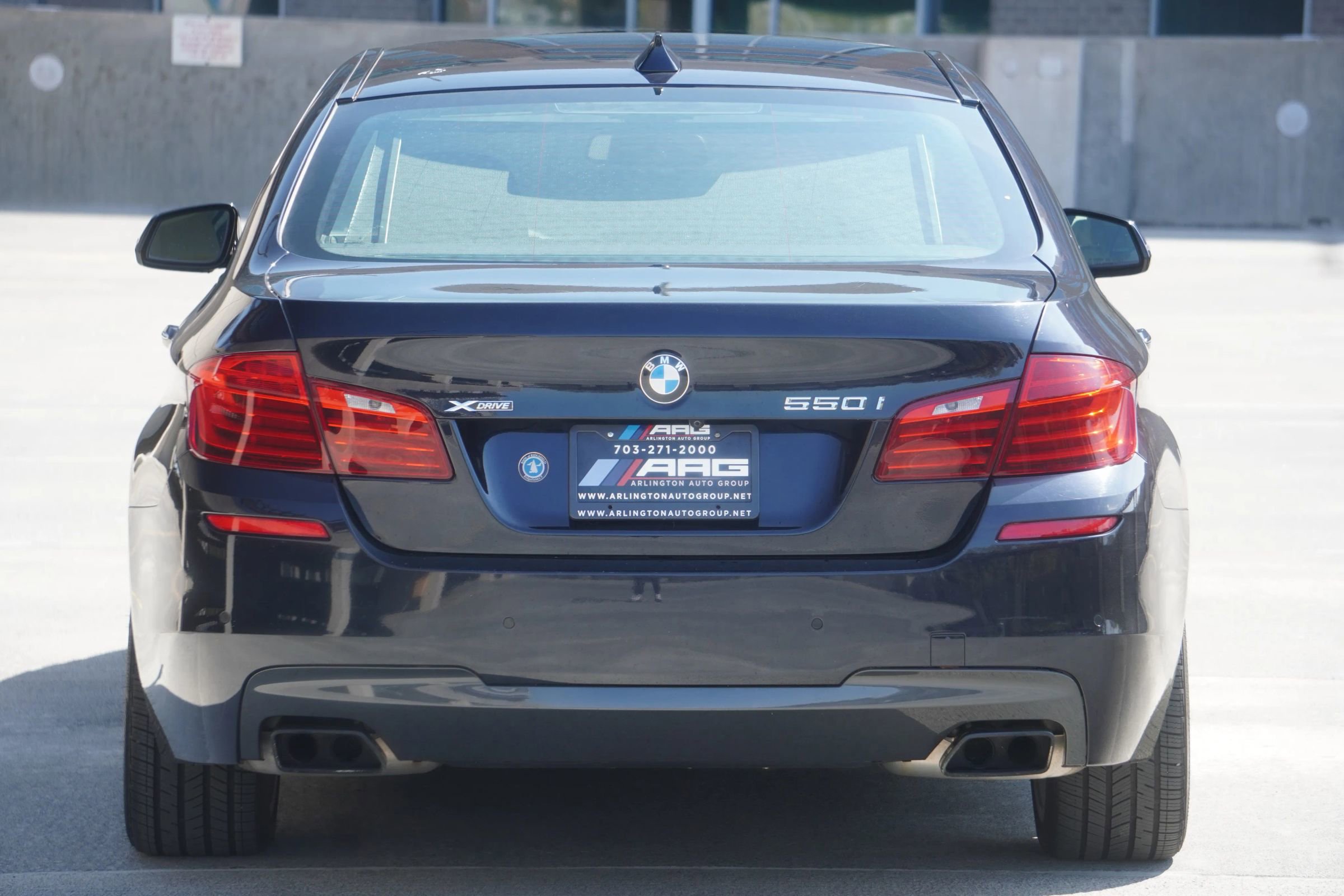 Used 2016 BMW 550i xDrive Sedan AWD/4WD image 18