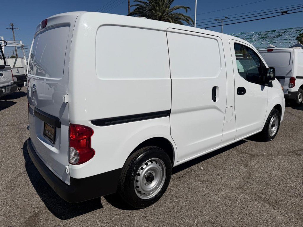 Used 2021 Nissan NV200 S FWD image 6