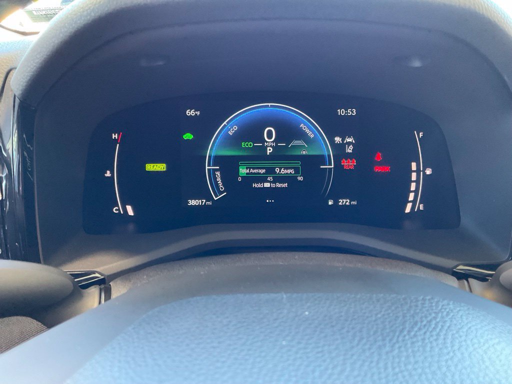 Used 2025 Toyota Camry LE FWD image 14