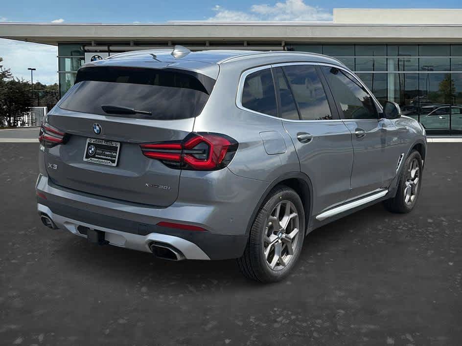 Used 2023 BMW X3 xDrive30i w/ Premium Package AWD/4WD image 25