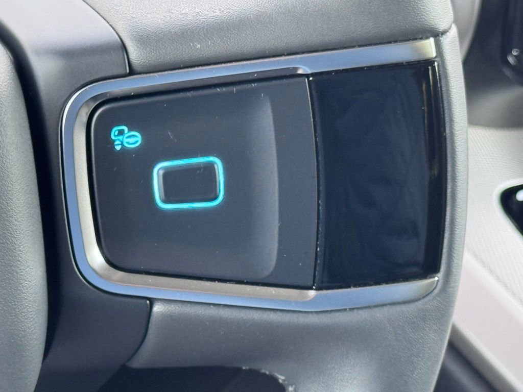 Used 2025 Ford Expedition Max Active image 9