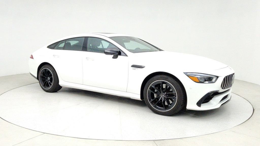 Used 2022 Mercedes-Benz AMG GT 43 image 3