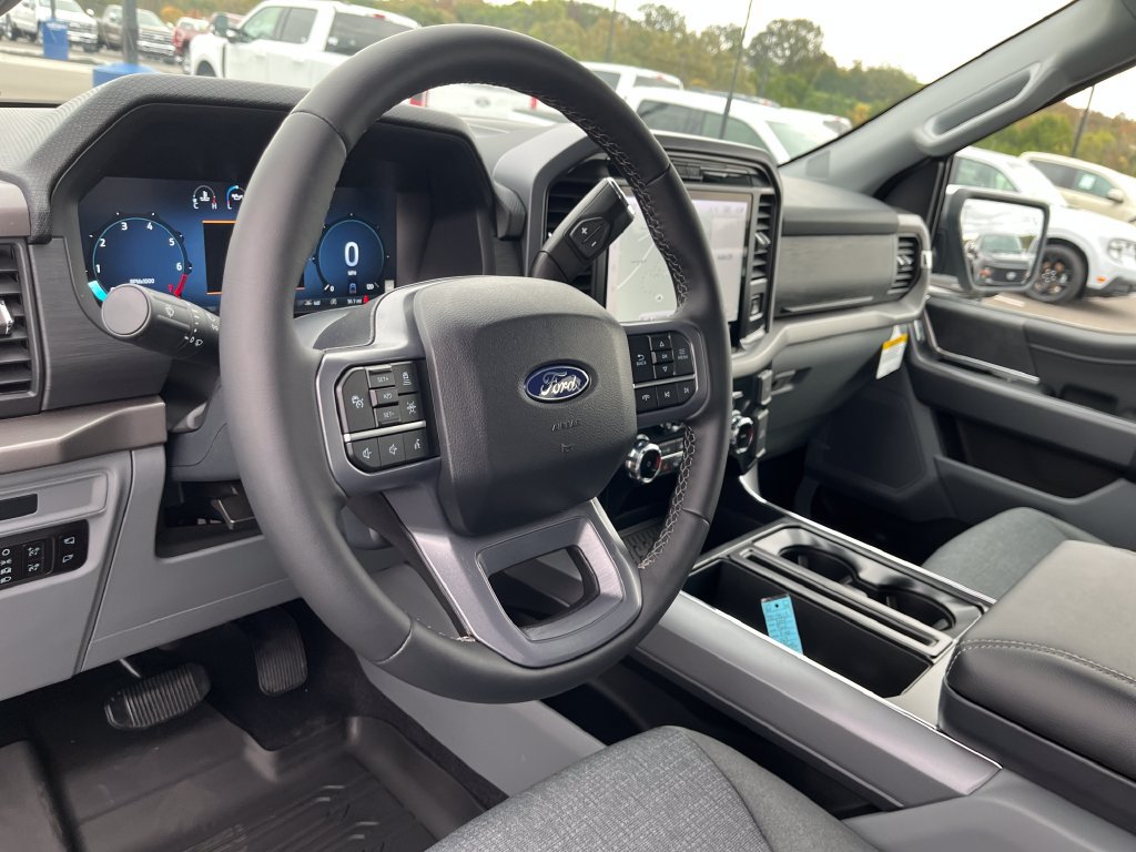 New 2026 Ford F150 XLT w/ Equipment Group 302A MID AWD/4WD image 15