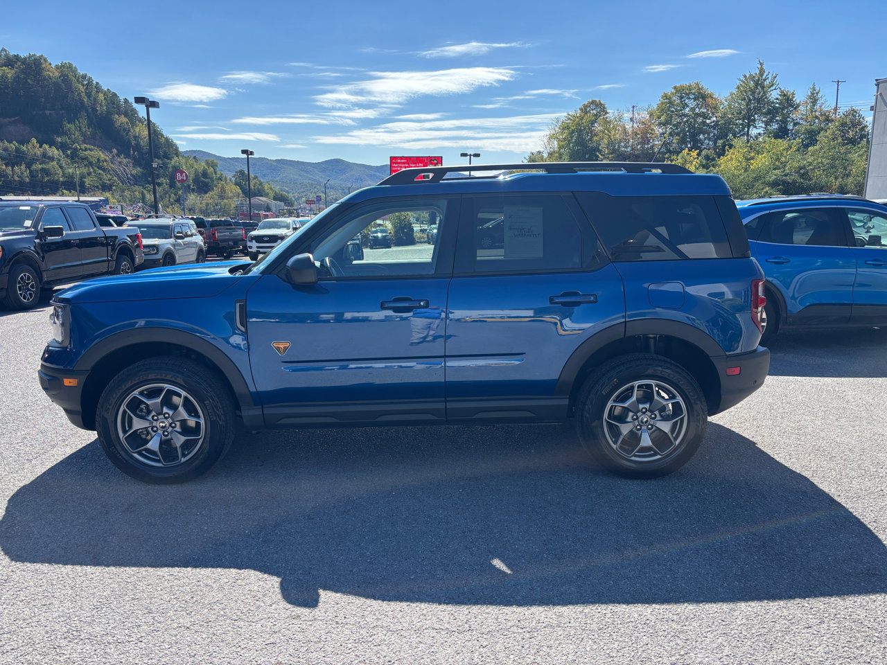 Used 2023 Ford Bronco Sport Badlands w/ Premium Package image 2