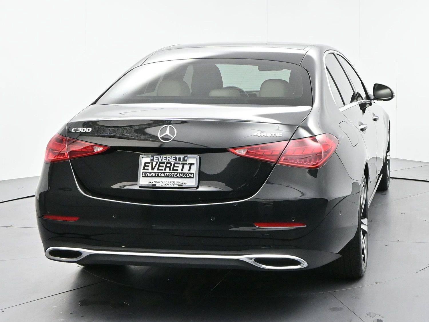 Used 2025 Mercedes-Benz C 300 4MATIC Sedan image 6