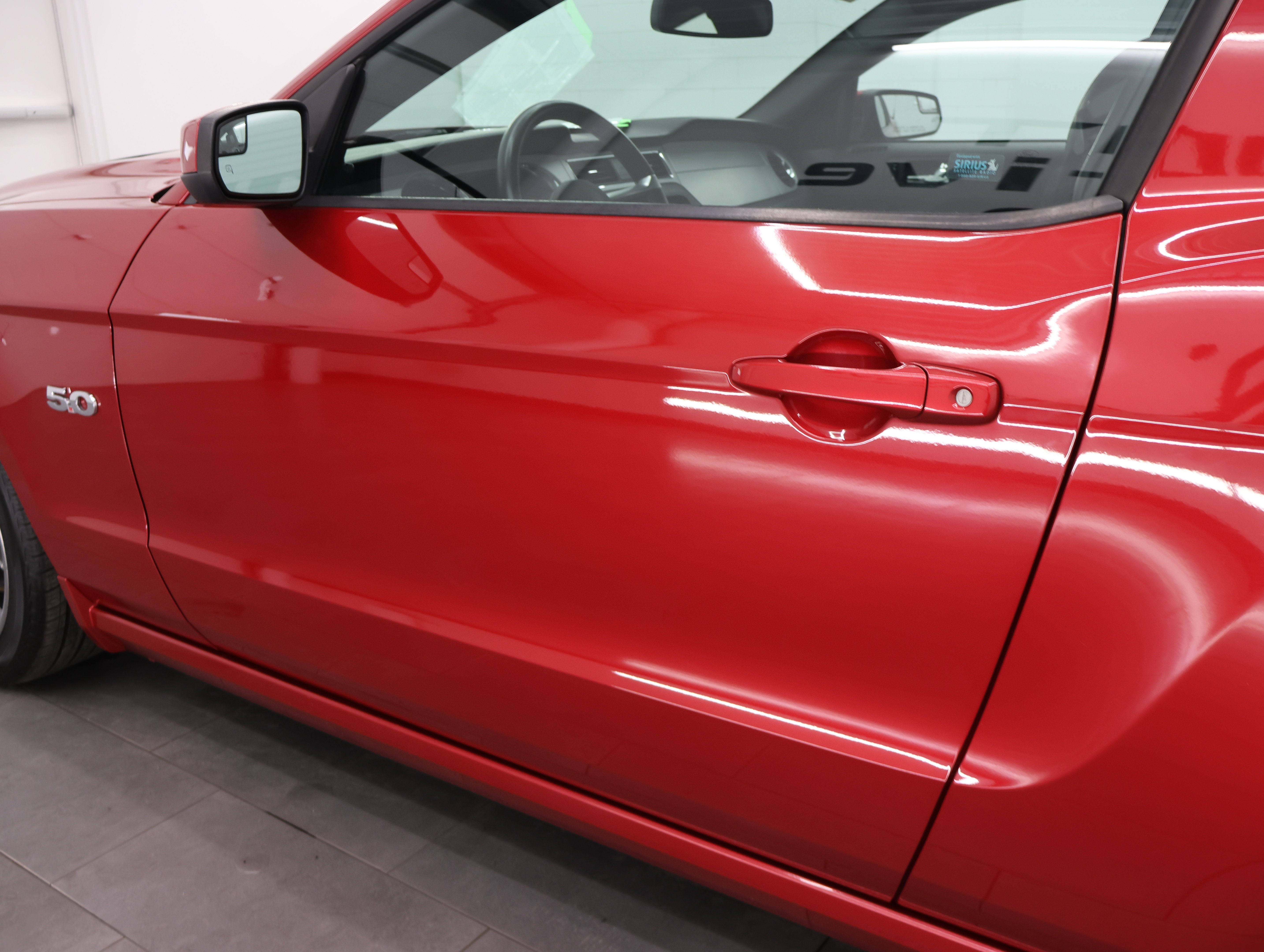 Used 2013 Ford Mustang GT Premium w/ Comfort Pkg RWD image 31