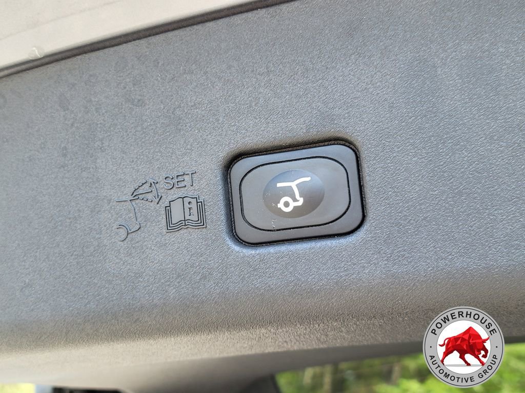 Used 2024 Lincoln Nautilus Reserve AWD/4WD image 15