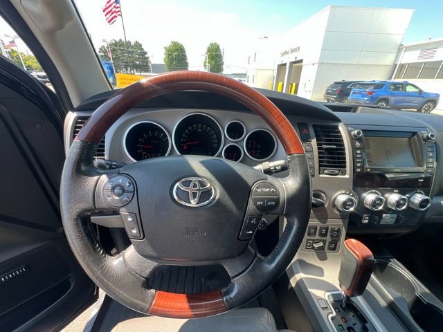 Used 2012 Toyota Sequoia Platinum AWD/4WD image 43