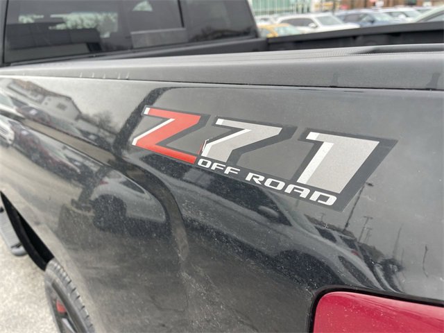 Used 2018 Chevrolet Silverado 1500 LTZ Z71 w/ Redline Edition image 5