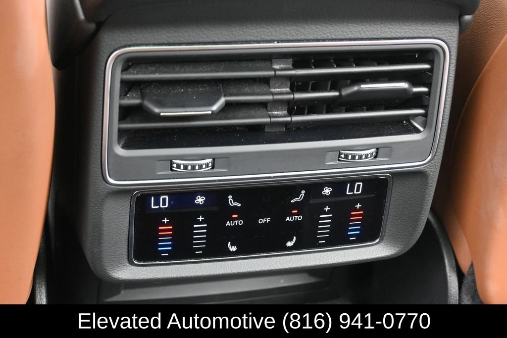 Used 2024 Audi Q7 3.0T Premium Plus AWD/4WD image 15