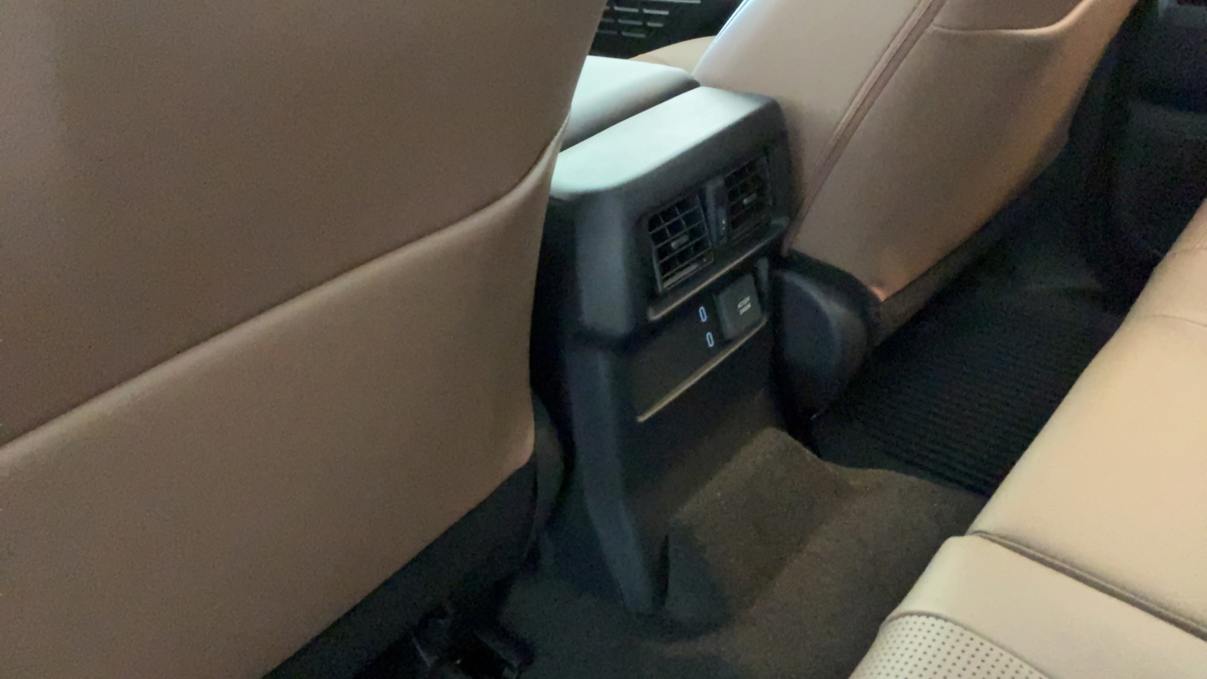 Used 2026 Toyota 4Runner Limited AWD/4WD image 27