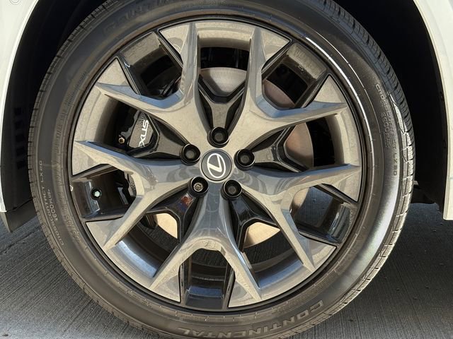 New 2026 Lexus TX 500h AWD image 10