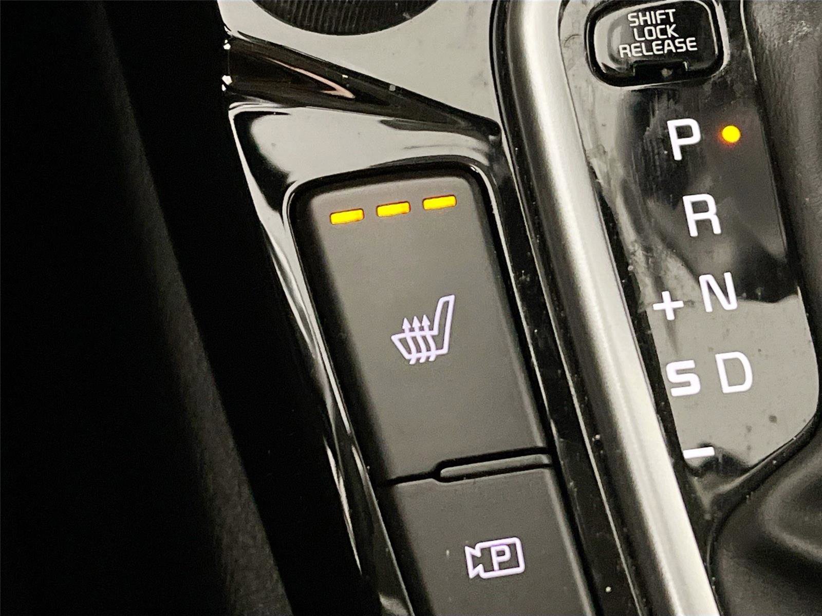 Used 2024 Kia Seltos EX image 22