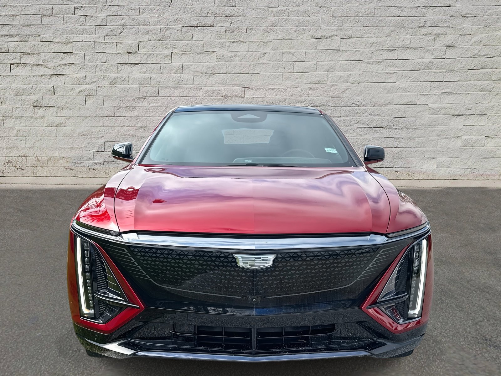 Used 2024 Cadillac Lyriq Sport image 7