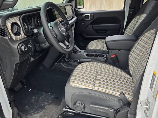 New 2026 Jeep Gladiator Sport AWD/4WD image 14
