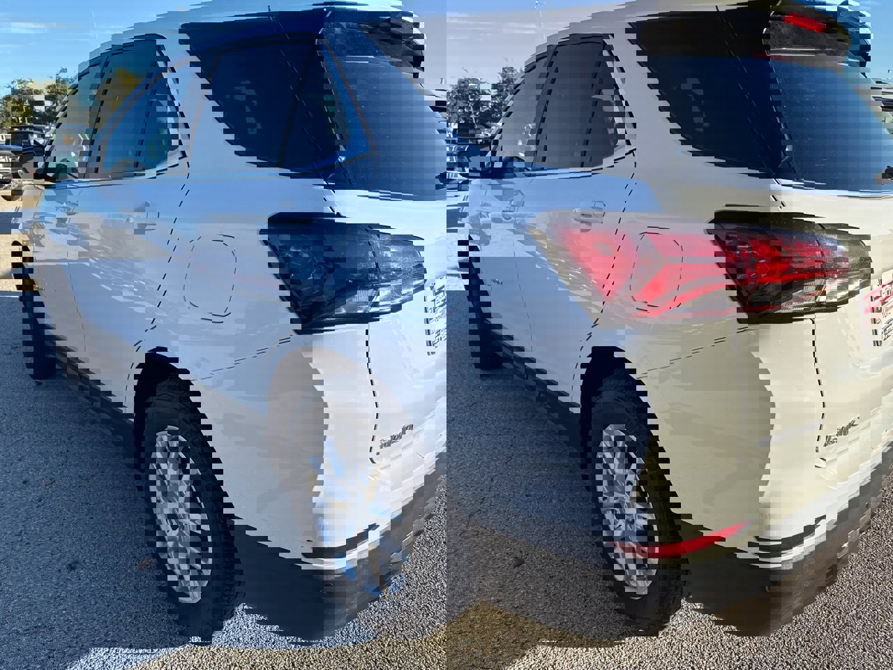 Used 2024 Chevrolet Equinox LT image 6