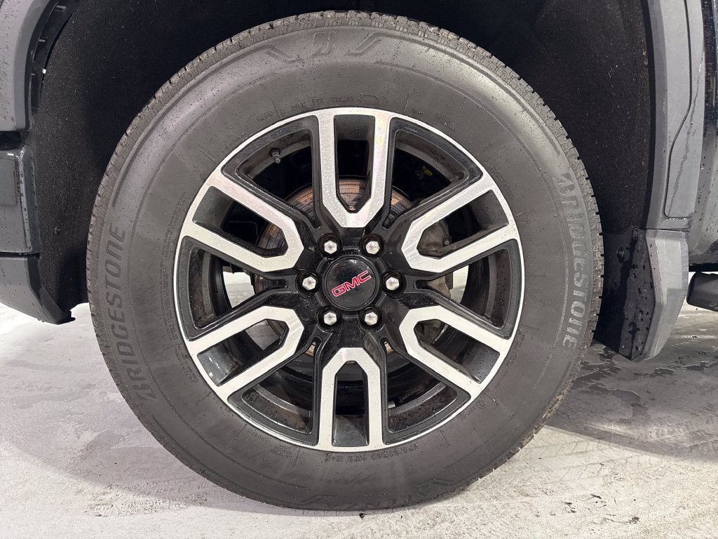 Used 2024 GMC Sierra 1500 AT4 AWD/4WD image 47