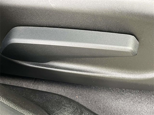 Used 2022 Jeep Grand Cherokee L Laredo w/ Luxury Tech Group I image 15