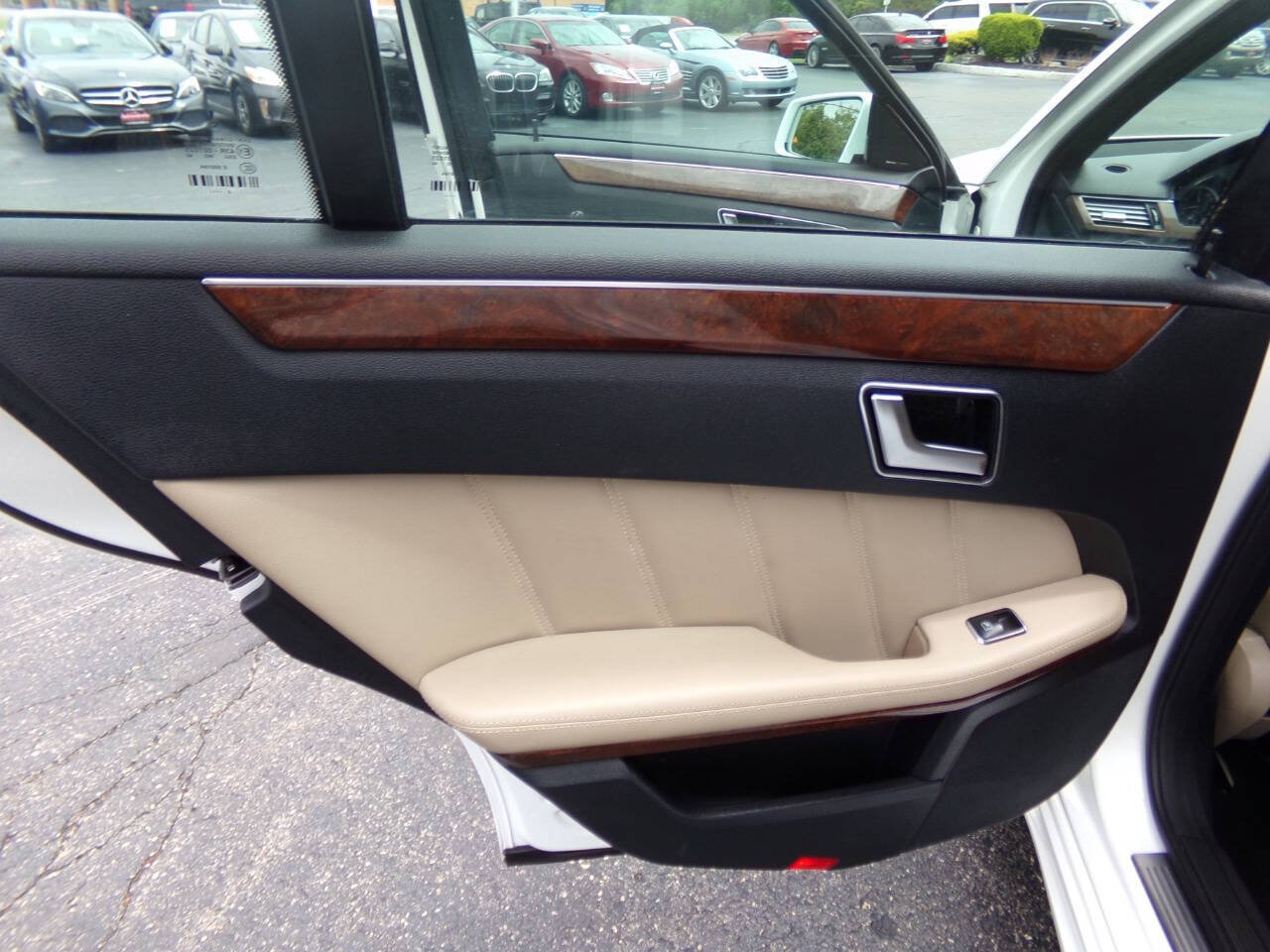 Used 2013 Mercedes-Benz E 350 BlueTEC Sedan image 14
