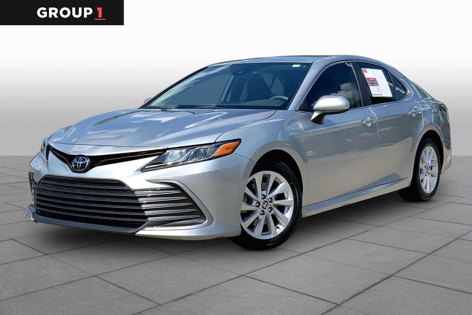 Used 2023 Toyota Camry LE FWD image 1