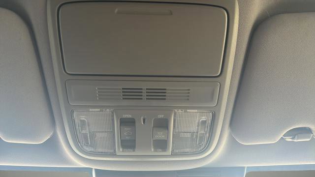 Used 2021 Honda CR-V EX image 40