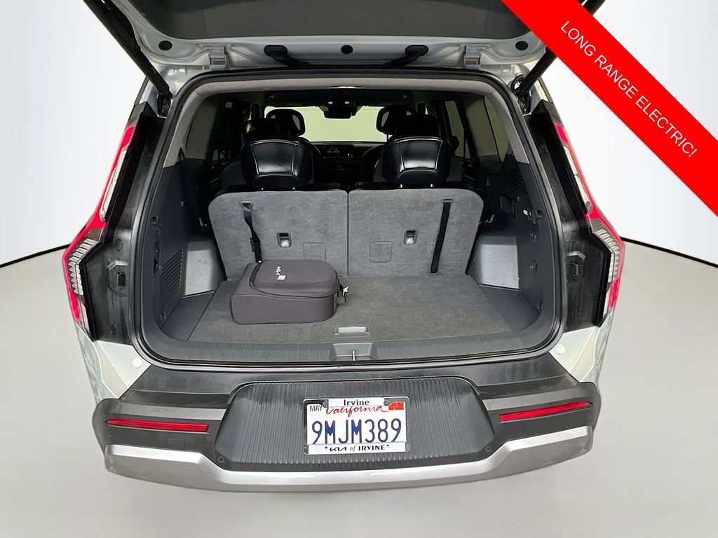 Used 2024 Kia EV9 Light Long Range RWD image 27