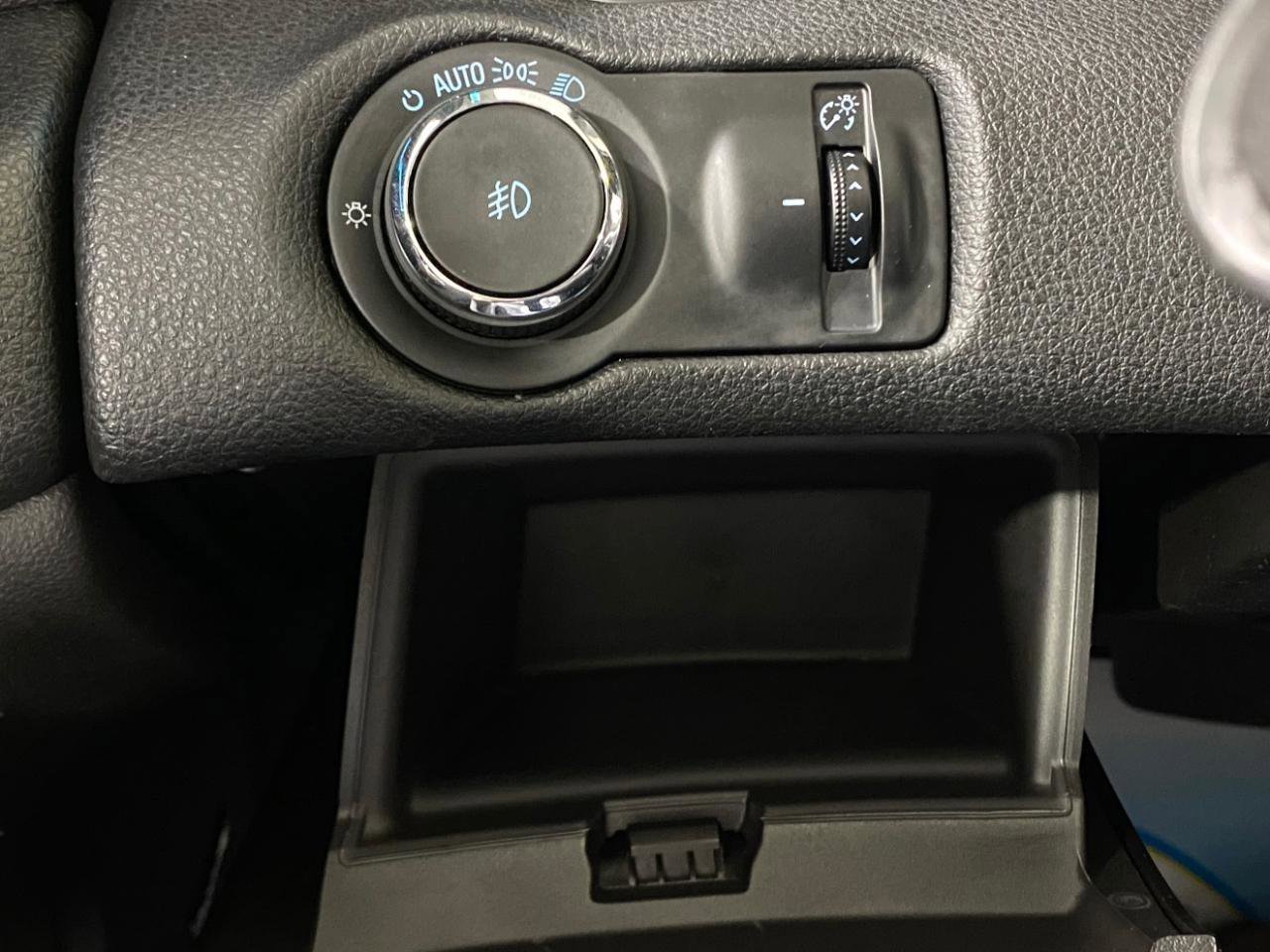 Used 2013 Chevrolet Malibu LTZ image 25