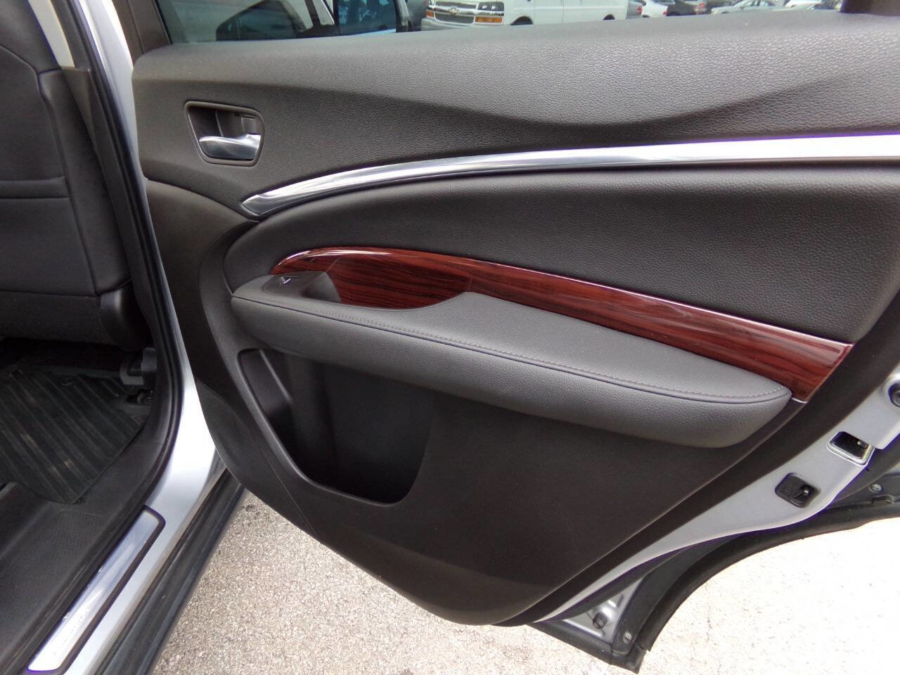 Used 2016 Acura MDX SH-AWD w/ Technology Package image 25