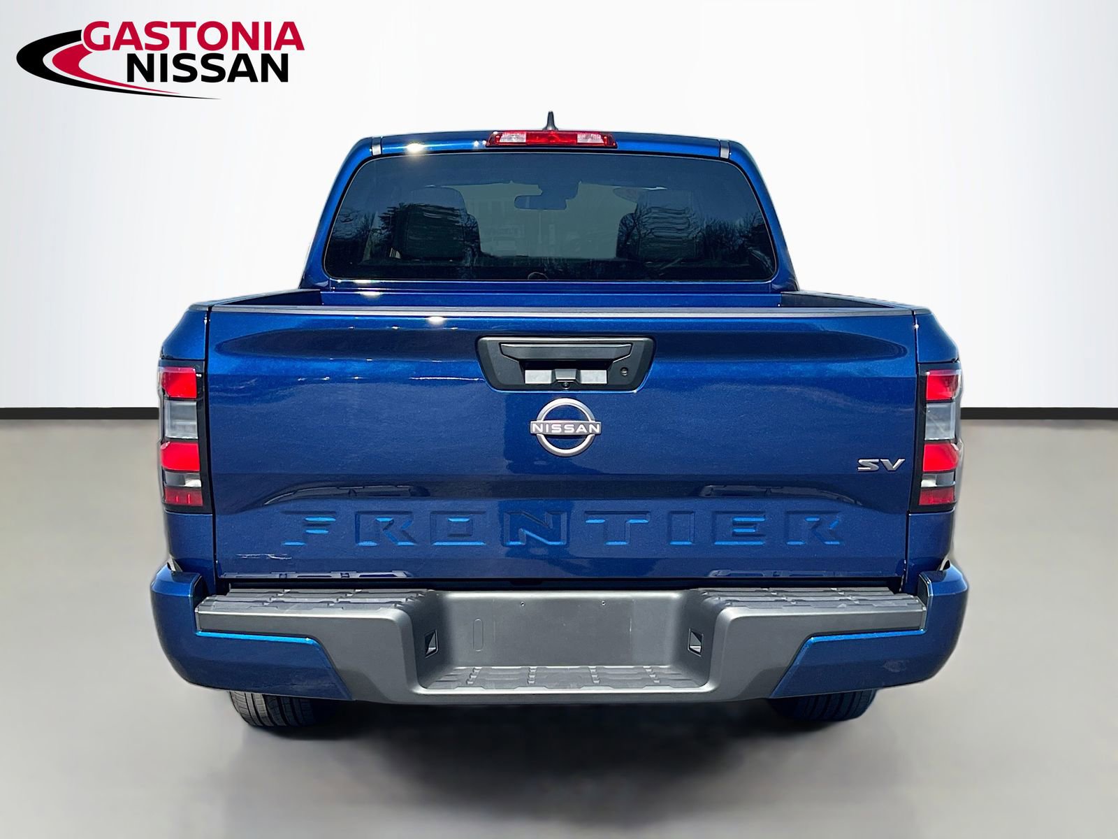 Used 2022 Nissan Frontier SV image 7