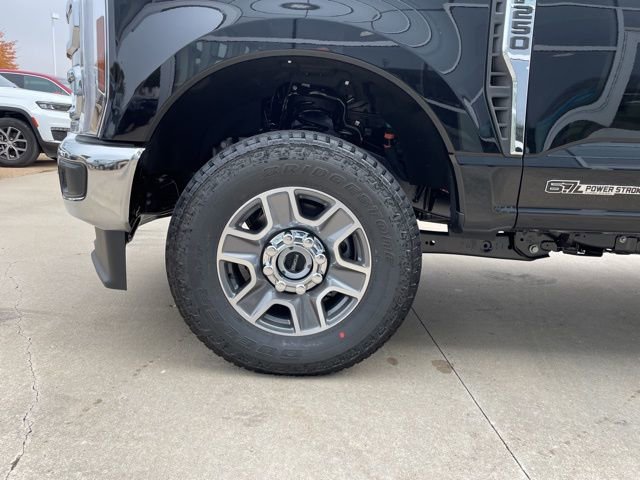 New 2026 Ford F250 Lariat w/ FX4 Off-Road Package AWD/4WD image 15