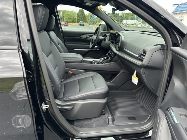 New 2026 Chevrolet Traverse LT w/ LPO, Floor Liner Package image 25