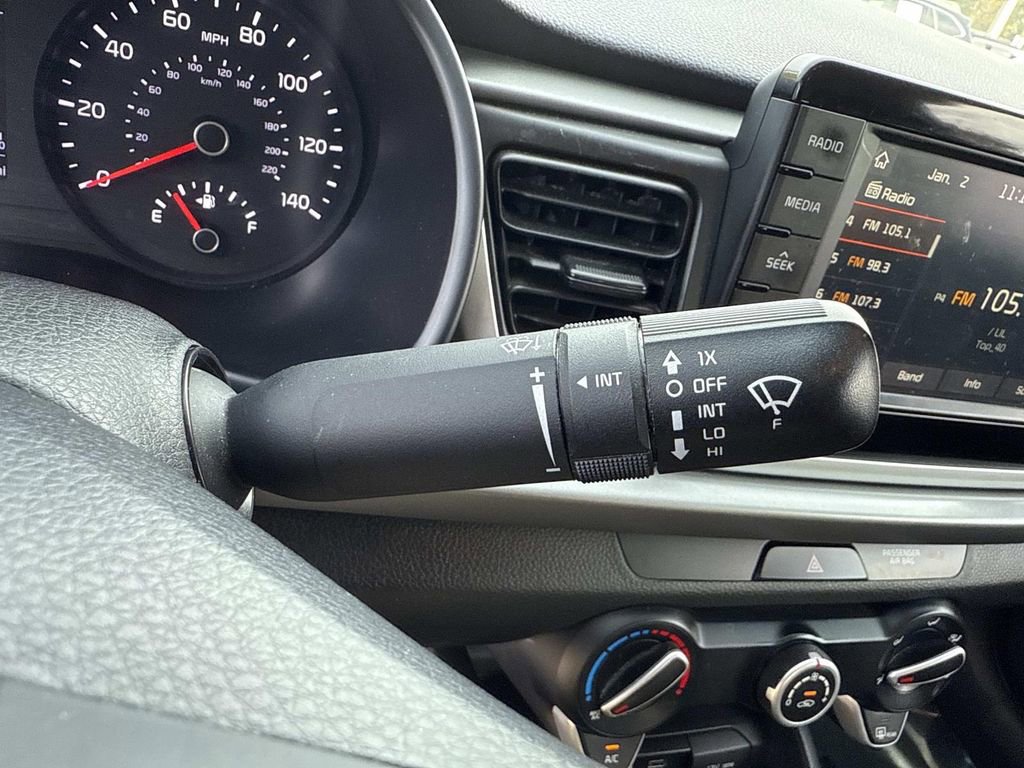 Used 2020 Kia Rio LX image 34