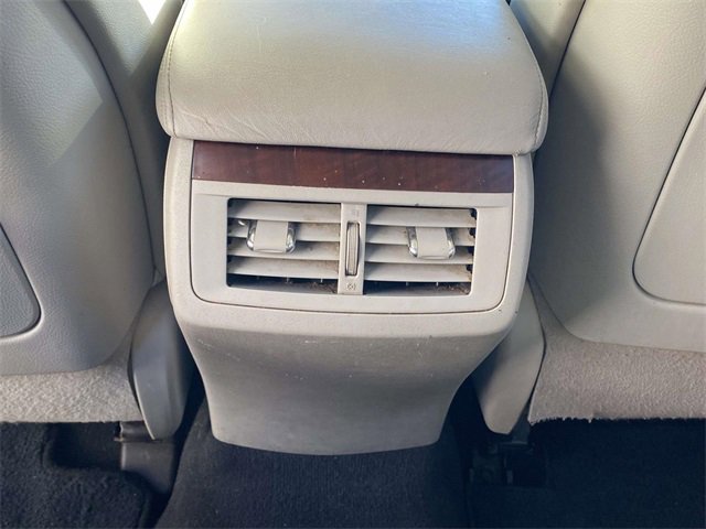 Used 2010 Toyota Venza AWD image 12