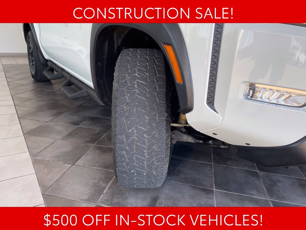 Used 2022 Nissan Frontier PRO-4X w/ Off-Road Protection Package AWD/4WD image 17